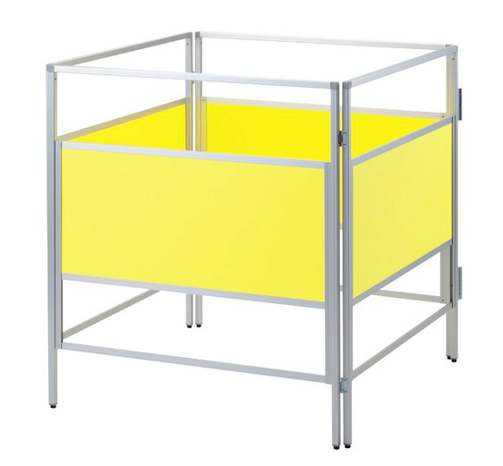 安全柵（4面）台広げておくだけ